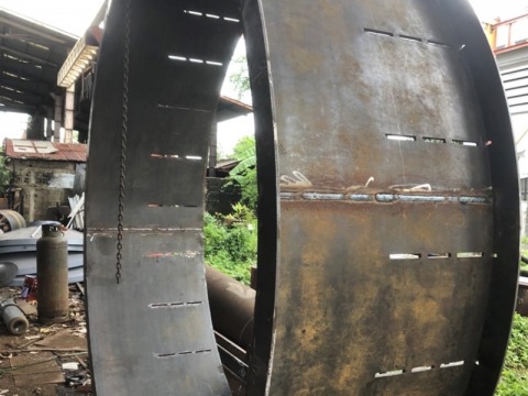 รับม้วนเหล็กโค้งขนาดใหญ่